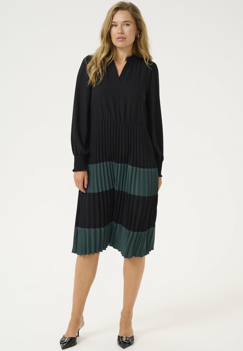 Повседневное платье BETTY Culture, черный
Повседневное платье BETTY Culture, черный