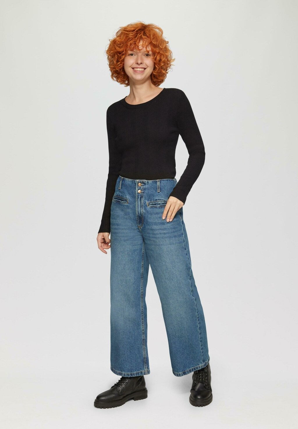 Джинсы свободного кроя QS, темно-синий деним
Джинсы свободного кроя QS, темно-синий деним