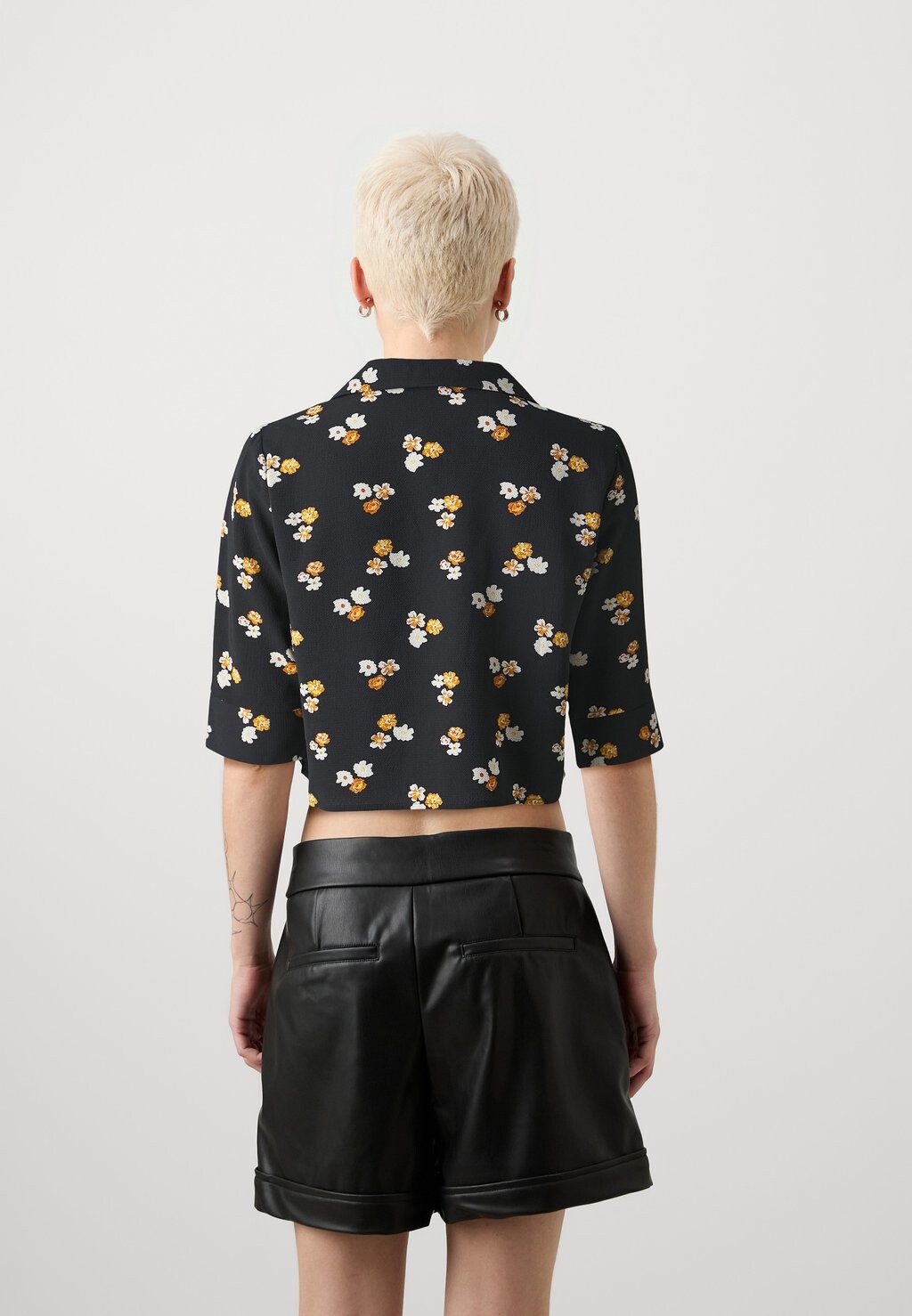 Рубашка-блузка ONLNOVA LIFE LUX CYBELE ONLY Petite, черный
Рубашка-блузка ONLNOVA LIFE LUX CYBELE ONLY Petite, черный