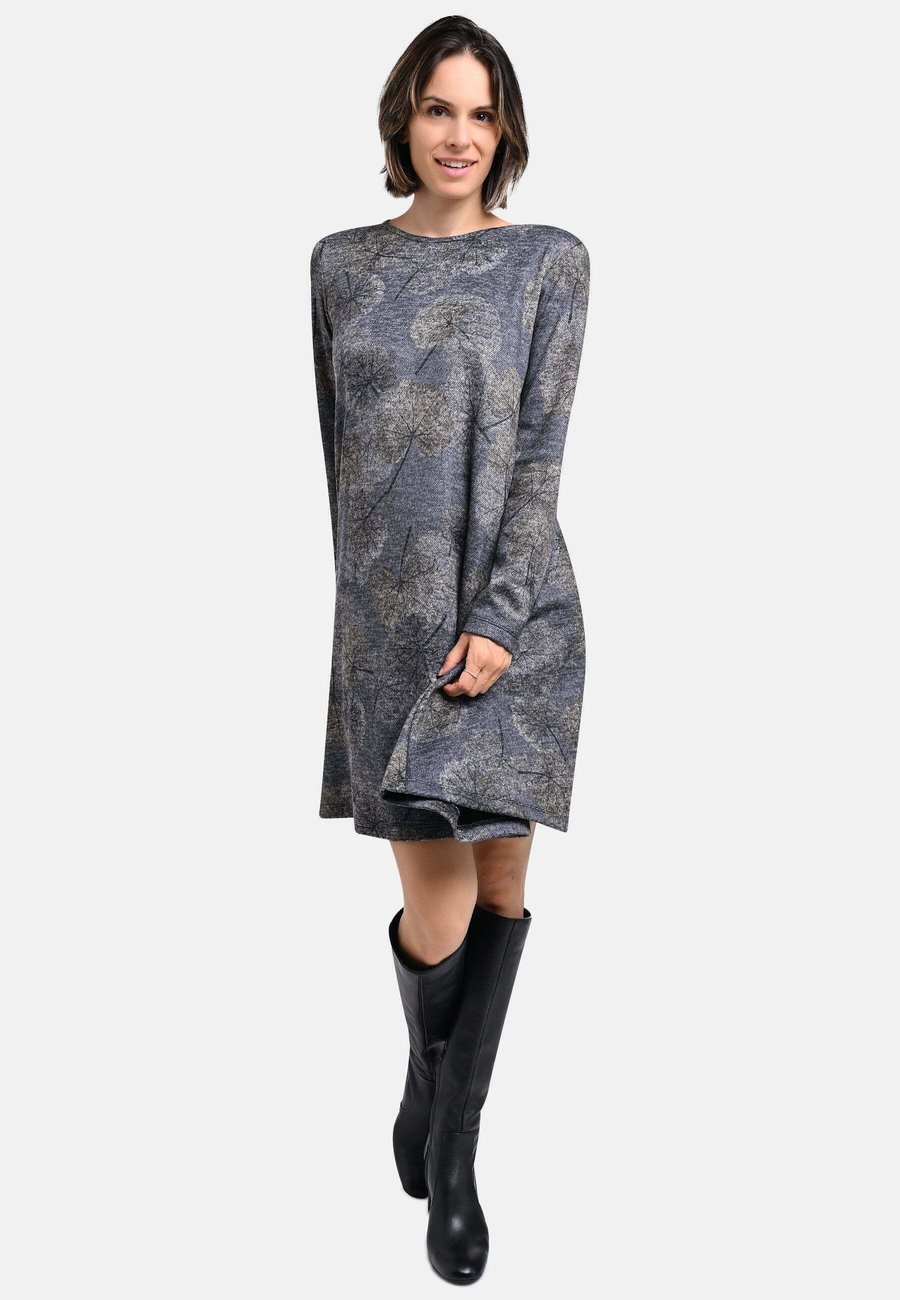 Платье Bicalla MIT GINKO-PRINT , Anthra-Blue/Grey
Платье Bicalla MIT GINKO-PRINT , Anthra-Blue/Grey