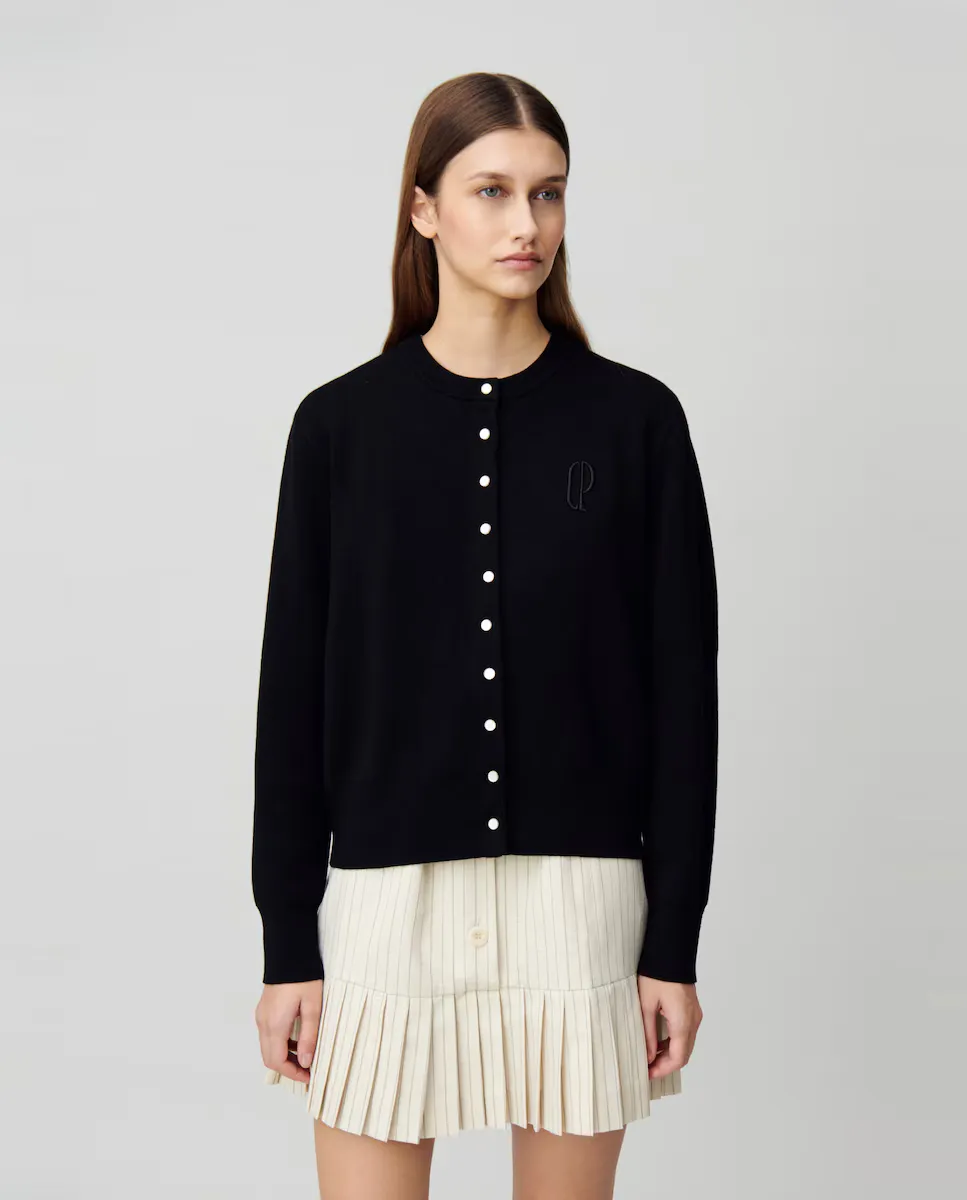 Женский кардиган с круглым вырезом и застежкой на пуговицы Claudie Pierlot, черный
Женский кардиган с круглым вырезом и застежкой на пуговицы Claudie Pierlot, черный