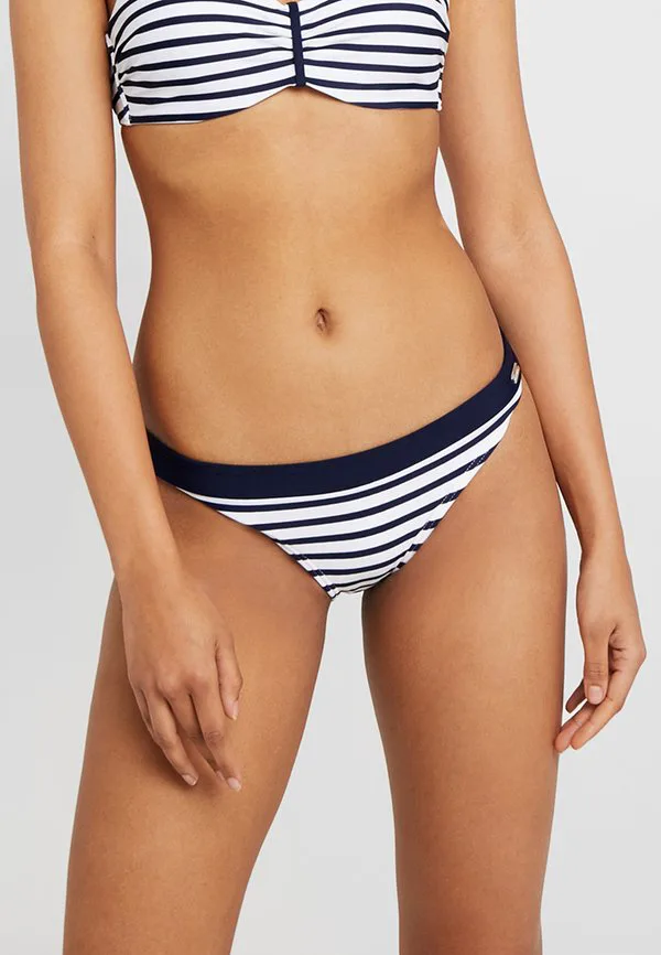 Плавки от бикини Venice Beach, White/Navy, Белый, Плавки от бикини Venice Beach, White/Navy
Плавки от бикини Venice Beach, White/Navy, Белый, Плавки от бикини Venice Beach, White/Navy