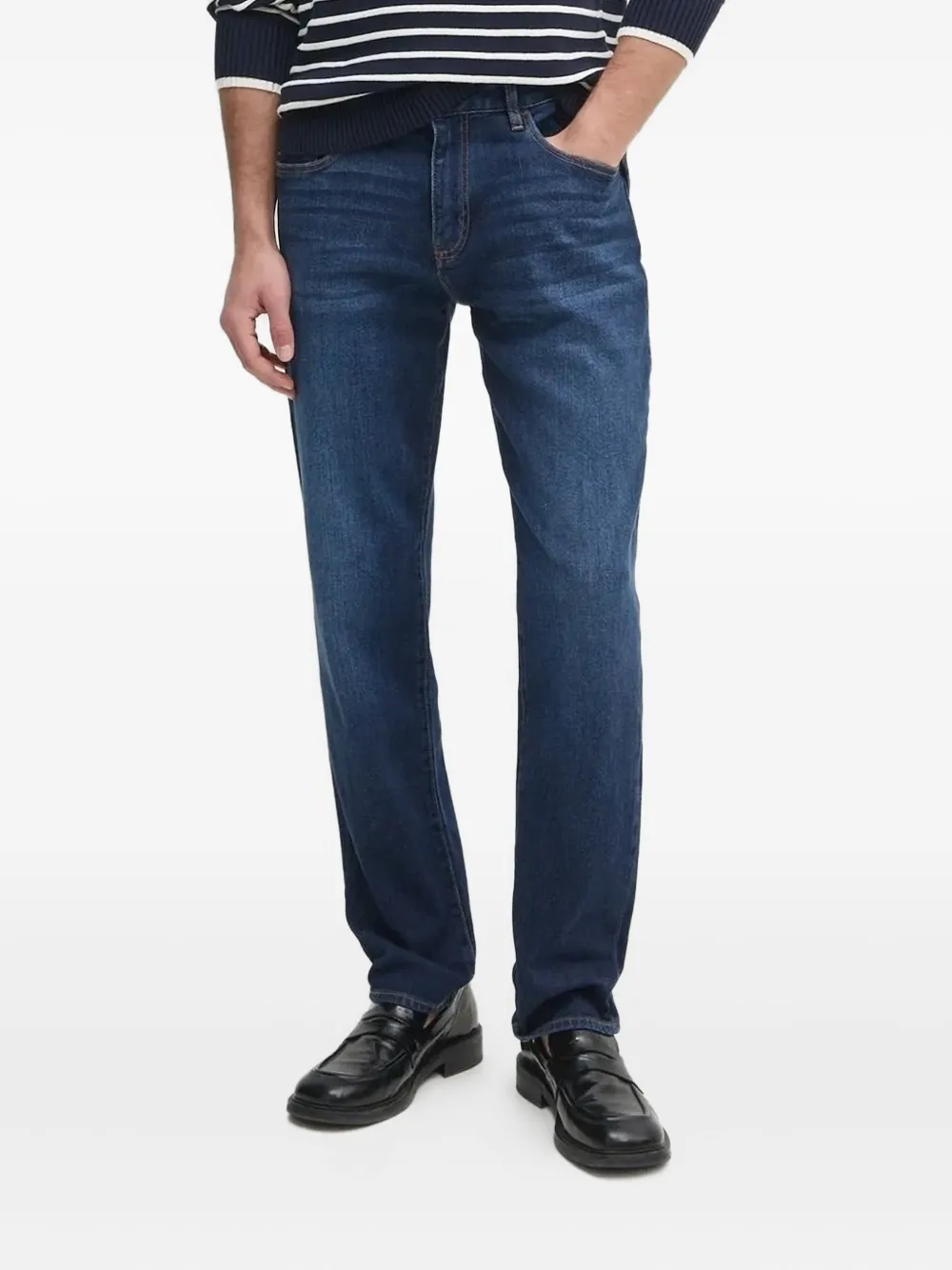 Джинсы с вышитым логотипом Armani Exchange, синий
Джинсы с вышитым логотипом Armani Exchange, синий