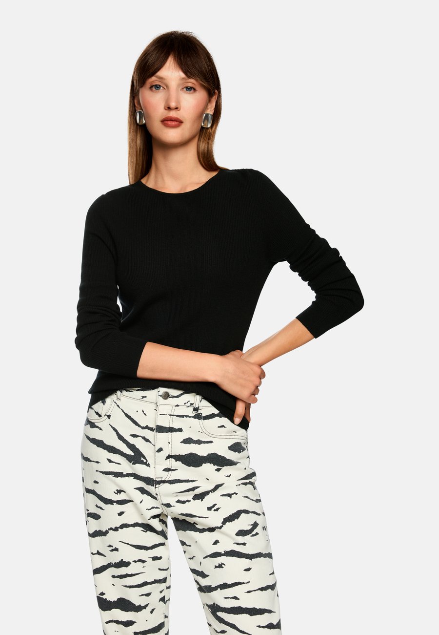 Джемпер Marc Cain PULLOVER, Black
Джемпер Marc Cain PULLOVER, Black