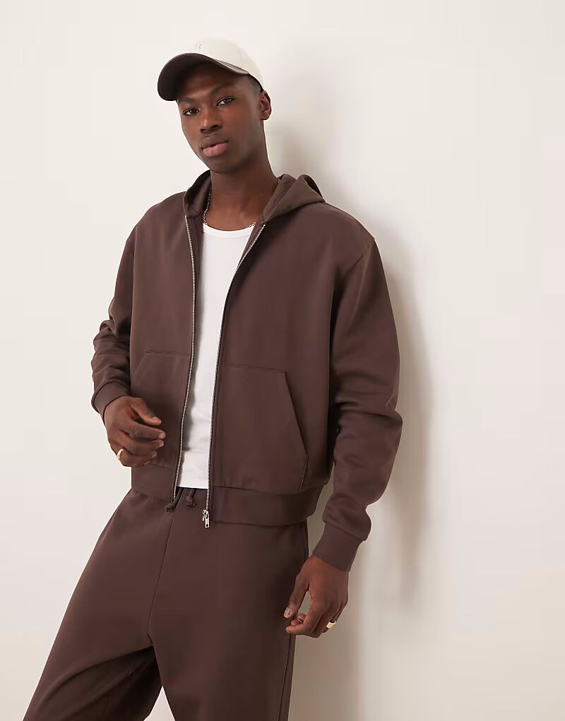 Свободная толстовка с капюшоном ASOS DESIGN Essential большого размера с застежкой-молнией коричневого цвета
Свободная толстовка с капюшоном ASOS DESIGN Essential большого размера с застежкой-молнией коричневого цвета