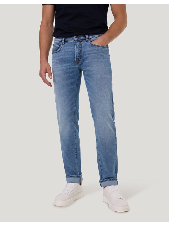 Pierre Cardin Джинсы Laval небесно-голубого цвета
Pierre Cardin Джинсы Laval небесно-голубого цвета