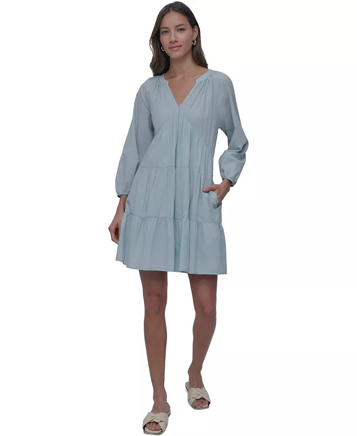 Женское хлопковое платье с разрезом на горловине и ярусами DKNY Jeans, серый
Женское хлопковое платье с разрезом на горловине и ярусами DKNY Jeans, серый