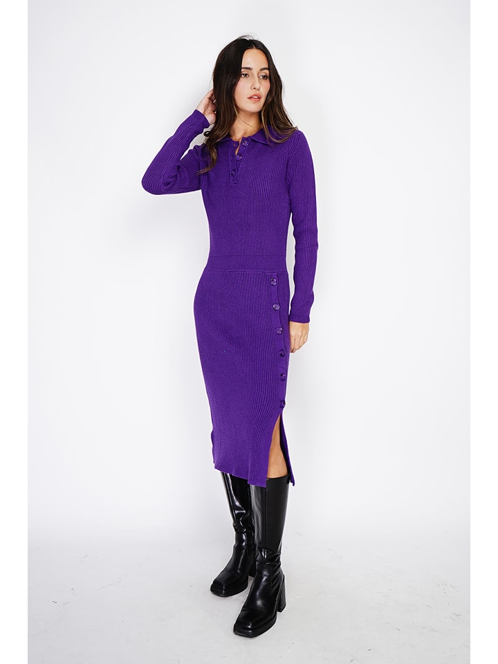Платье до колена ASSUILI, фиолетовый
Платье до колена ASSUILI, фиолетовый