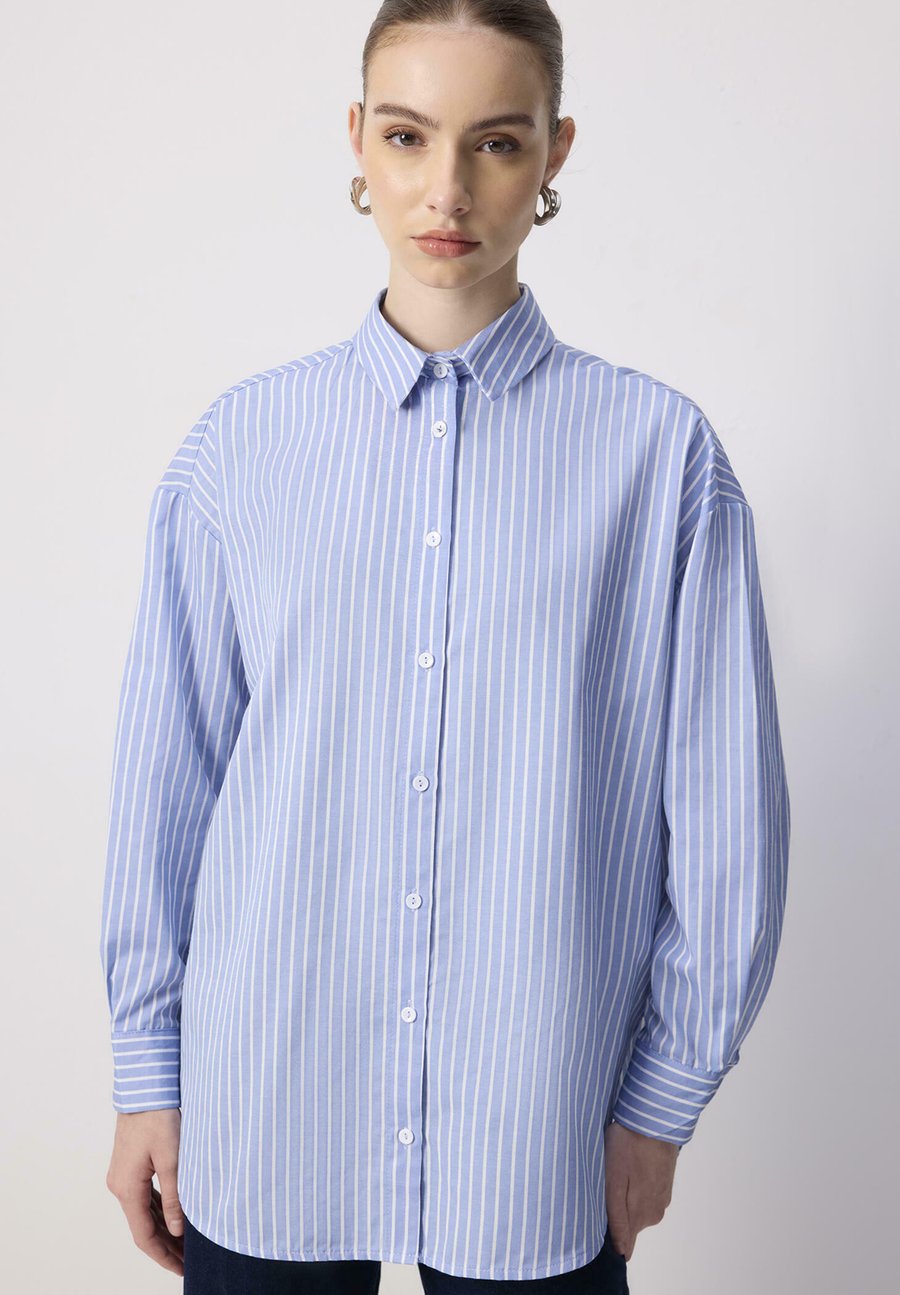 Блуза Touché Privé STRIPED , Blue/Blue
Блуза Touché Privé STRIPED , Blue/Blue