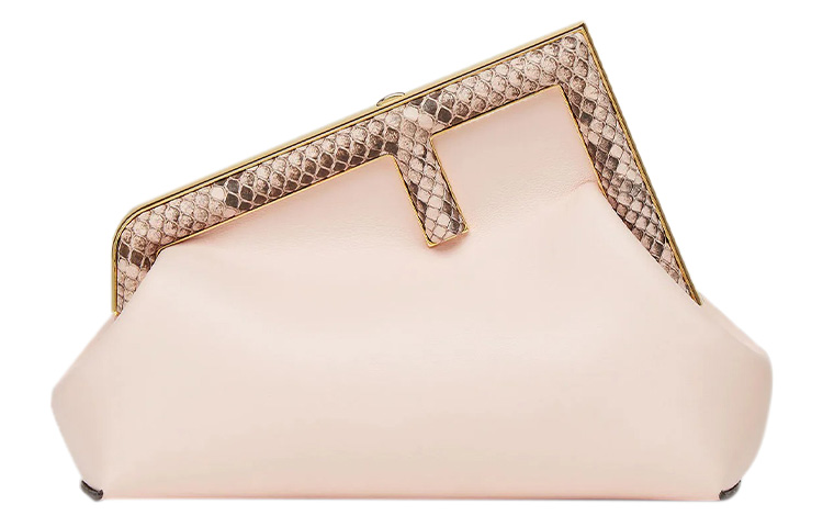 FENDI Женская кожаная сумка через плечо с одним ремнем малого размера светло-бежевая
FENDI Женская кожаная сумка через плечо с одним ремнем малого размера светло-бежевая