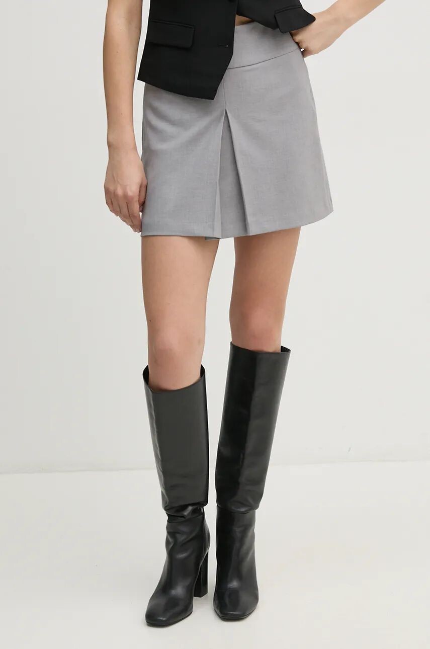 Юбка United Colors of Benetton, серый
Юбка United Colors of Benetton, серый