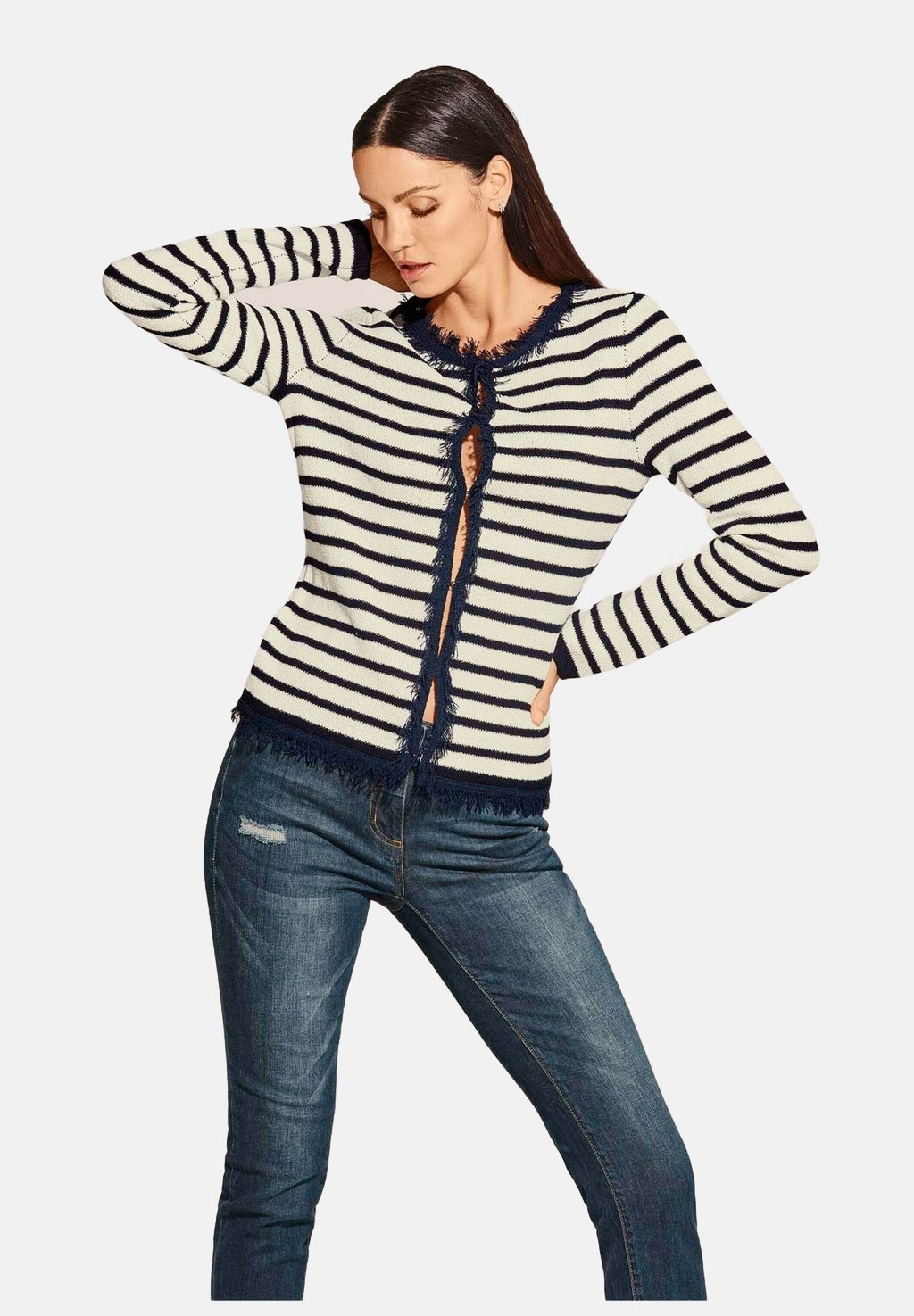 Кардиган MADELEINE, кремовый
Кардиган MADELEINE, кремовый