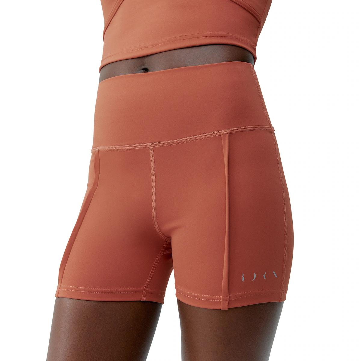 Женские шорты Sayani Born Living Yoga, цвет Teja 
Женские шорты Sayani Born Living Yoga, цвет Teja