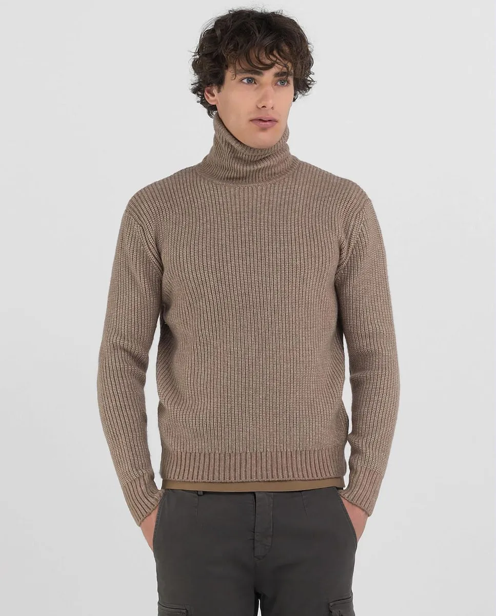 Мужская водолазка с длинными рукавами Replay, цвет Camel
Мужская водолазка с длинными рукавами Replay, цвет Camel