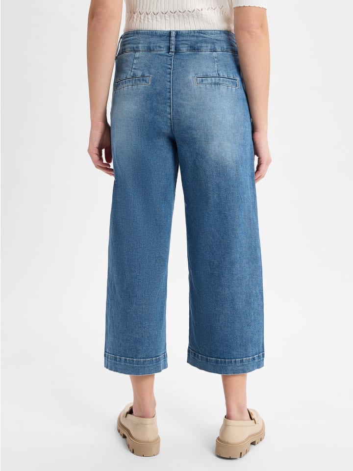 Джинсы More & More
Джинсы More & More