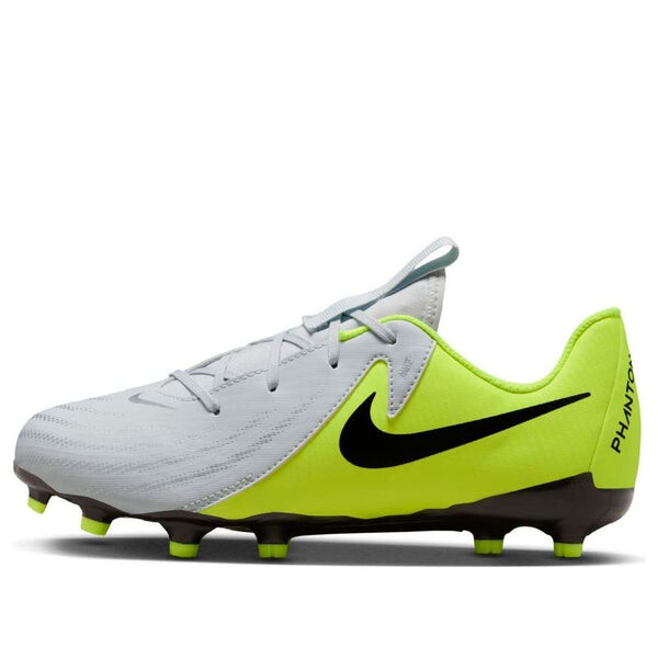 Кроссовки phantom gx 2 academy fg 'mad voltage pack volt black' Nike, серебряный
Кроссовки phantom gx 2 academy fg 'mad voltage pack volt black' Nike, серебряный