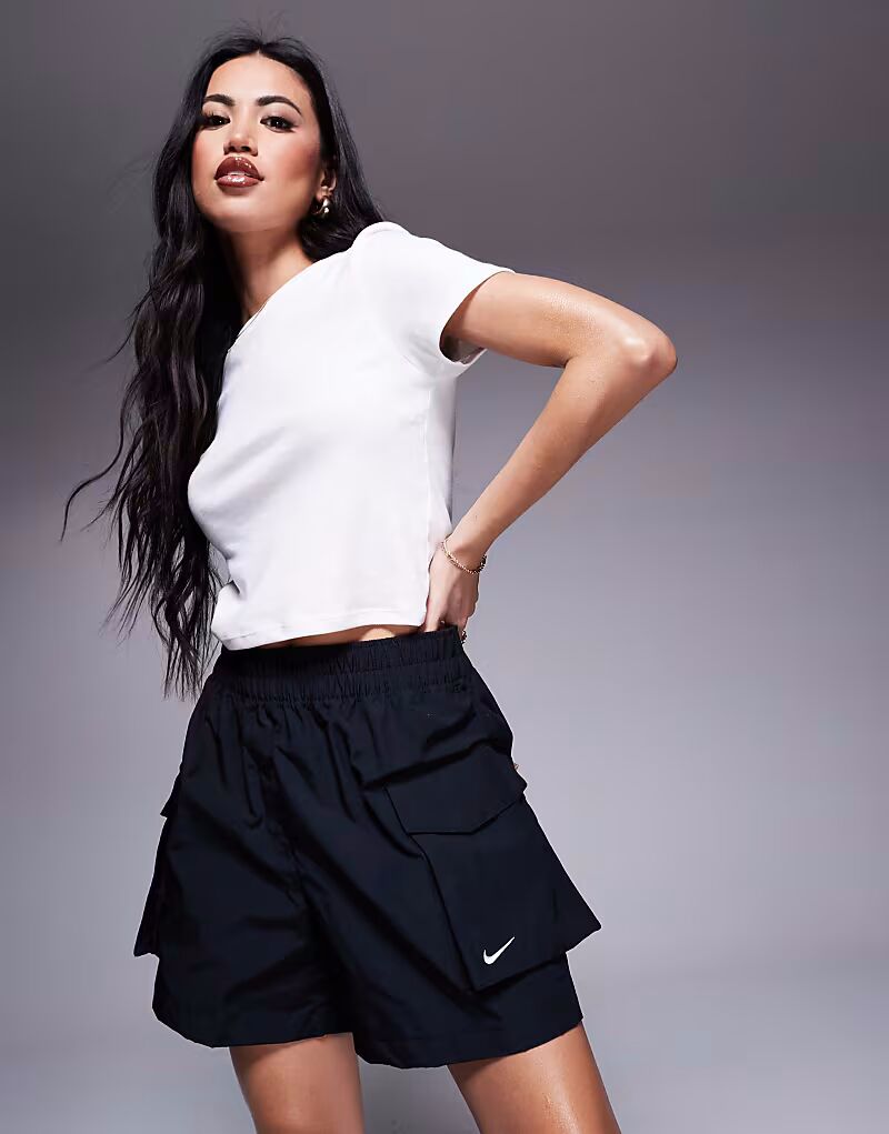 Шорты-карго Nike Trend Essential 5 дюймов черного цвета
Шорты-карго Nike Trend Essential 5 дюймов черного цвета