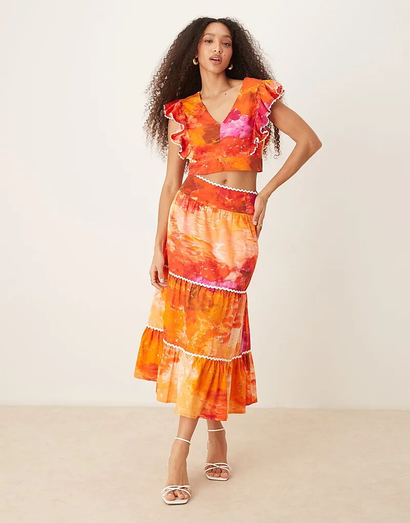 Юбка миди Hope & Ivy с фестончатой отделкой и оранжевым принтом — часть комплекта
Юбка миди Hope & Ivy с фестончатой отделкой и оранжевым принтом — часть комплекта