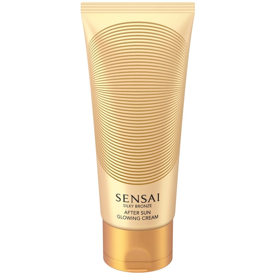 Средство после загара silky bronze after sun glowing cream Sensai, объем 150 мл
Средство после загара silky bronze after sun glowing cream Sensai, объем 150 мл