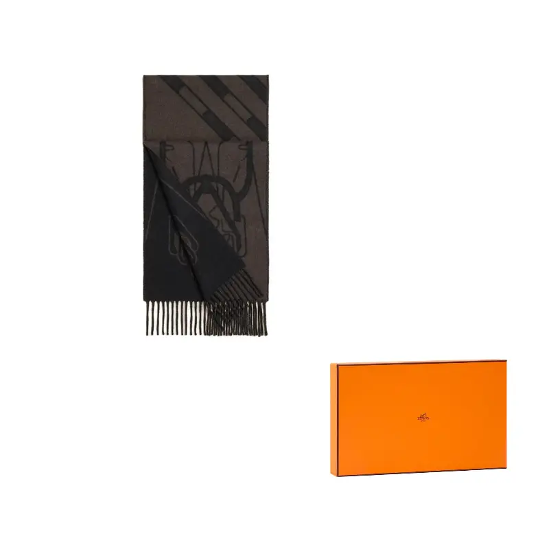 HERMES Кашемировый вязаный шарф мужской черный, Black
HERMES Кашемировый вязаный шарф мужской черный, Black