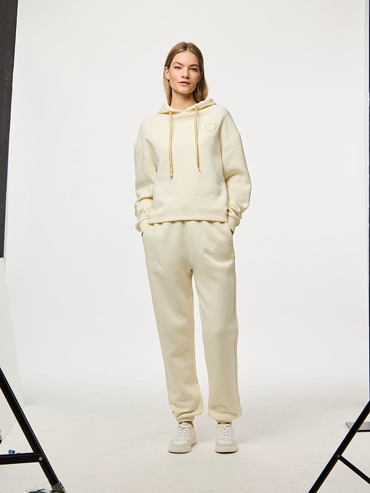 Свитер Pieces, кремовый
Свитер Pieces, кремовый