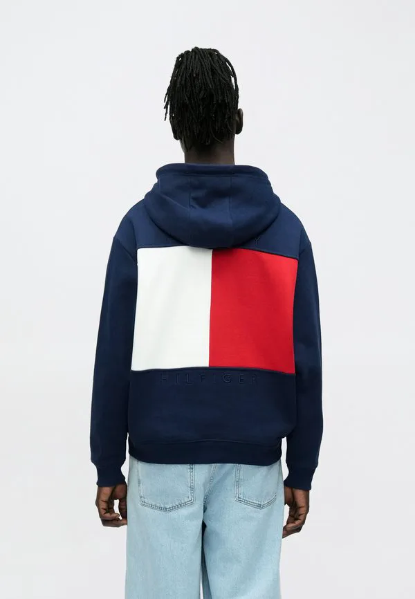Свободная толстовка с капюшоном и флагом из махровой ткани. Tommy Hilfiger, Navy, Синий, Свободная толстовка с капюшоном и флагом из махровой ткани. Tommy Hilfiger, Navy
Свободная толстовка с капюшоном и флагом из махровой ткани. Tommy Hilfiger, Navy, Синий, Свободная толстовка с капюшоном и флагом из махровой ткани. Tommy Hilfiger, Navy