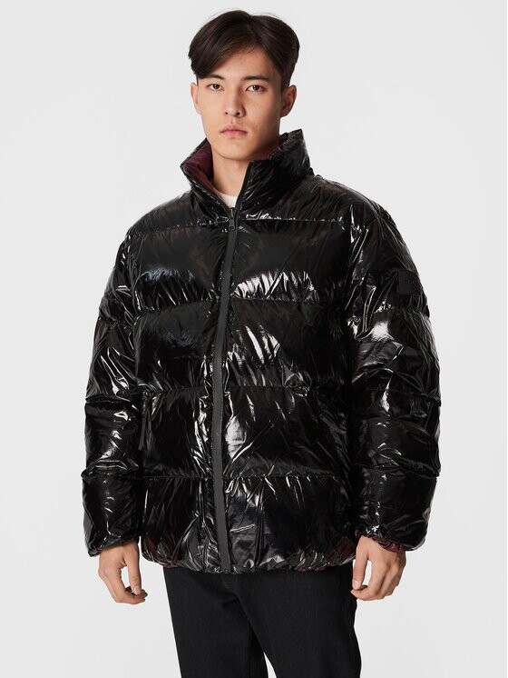 Пуховик стандартного кроя Calvin Klein, мультиколор
Пуховик стандартного кроя Calvin Klein, мультиколор