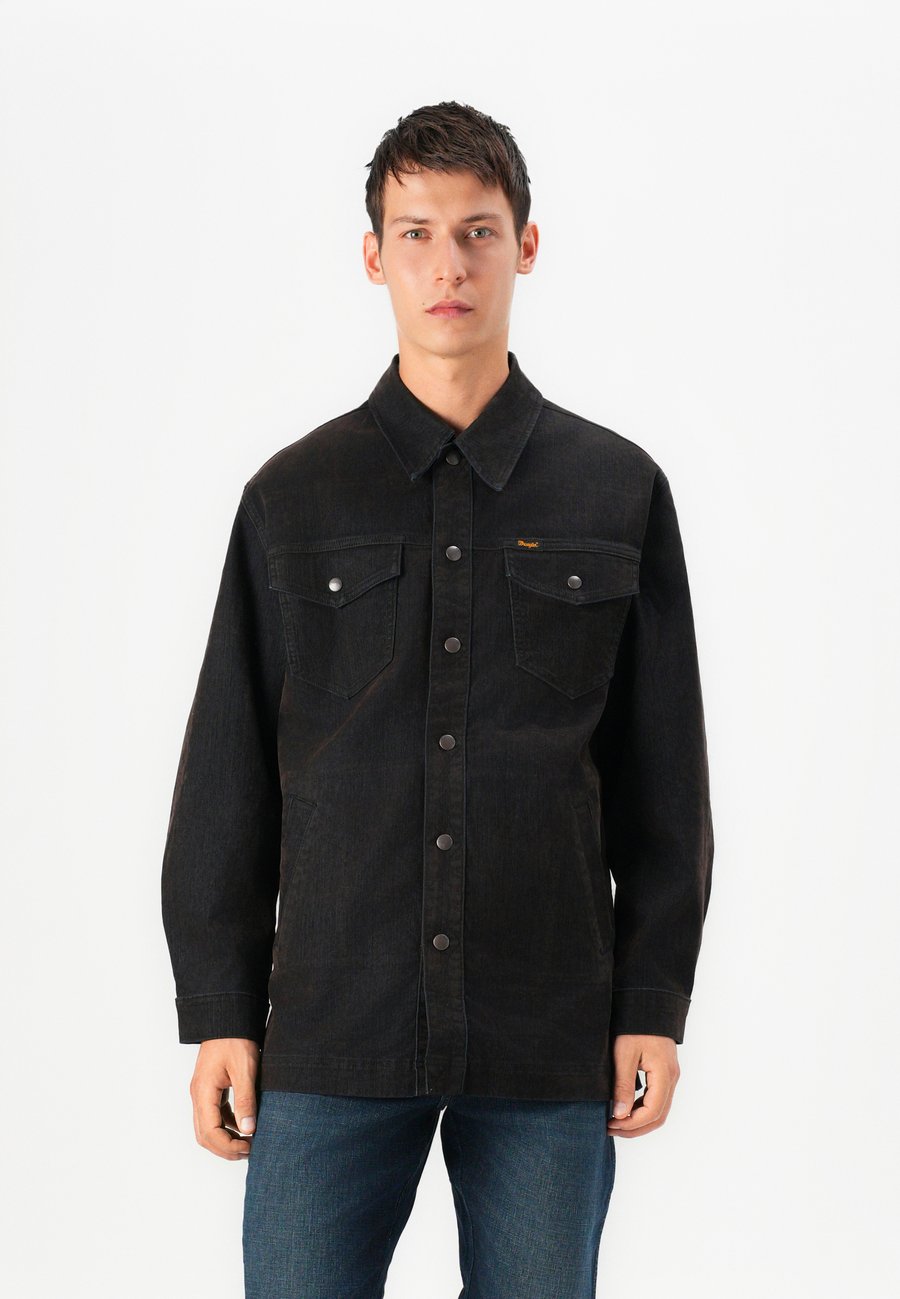 Куртка Wrangler WRANGE JACKET, Mole/Black Denim
Куртка Wrangler WRANGE JACKET, Mole/Black Denim