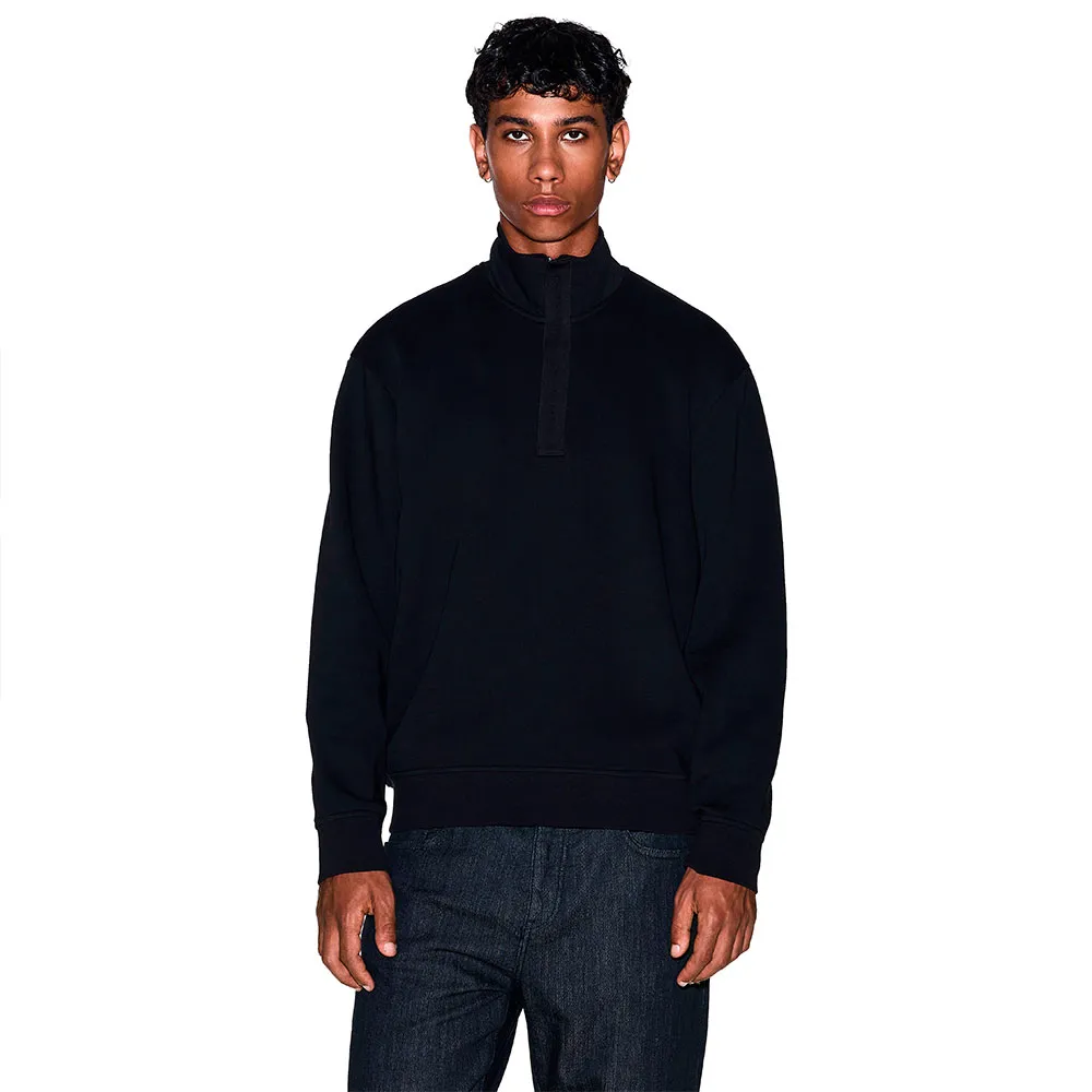 Толстовка Armani Exchange XM001295_AF10818 half zip, черный
Толстовка Armani Exchange XM001295_AF10818 half zip, черный