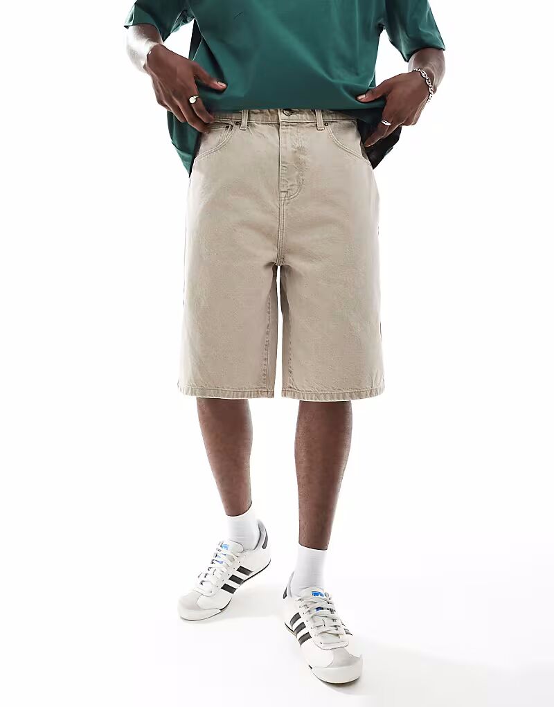 Длинные темно-серые джинсовые шорты ASOS DESIGN
Длинные темно-серые джинсовые шорты ASOS DESIGN