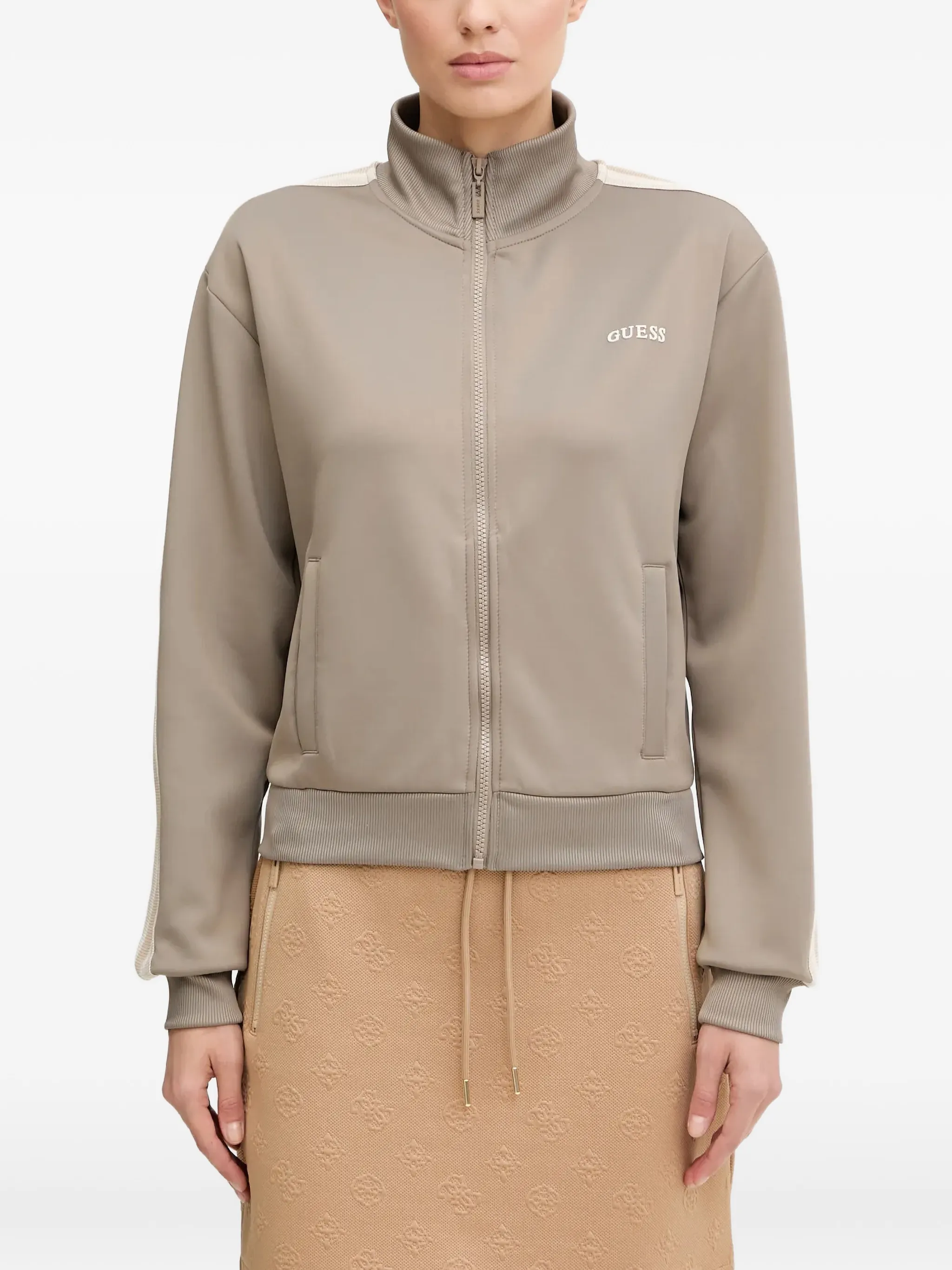 Полосатый топ на молнии Guess Usa, коричневый
Полосатый топ на молнии Guess Usa, коричневый