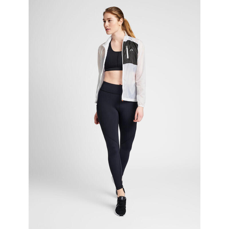 Куртка на молнии Newline, цвет farblos
Куртка на молнии Newline, цвет farblos