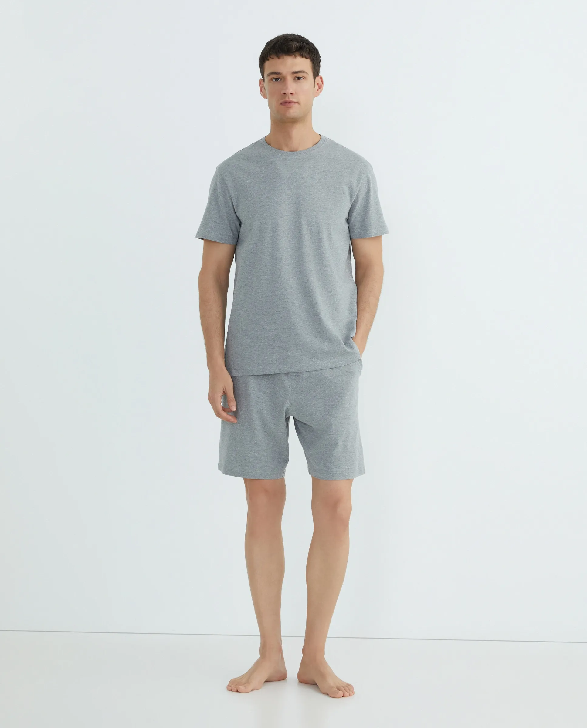 Мужская однотонная пижама шорты Dustin, светло-серый
Мужская однотонная пижама шорты Dustin, светло-серый