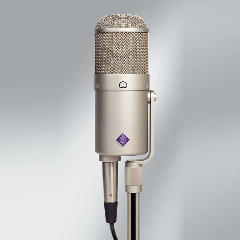 Микрофон Neumann U 47 fet Collector's Edition Large Diaphragm Cardioid Condenser Microphone
Микрофон Neumann U 47 fet Collector's Edition Large Diaphragm Cardioid Condenser Microphone