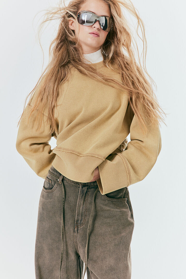 Толстовка оверсайз H&M, бежевый
Толстовка оверсайз H&M, бежевый