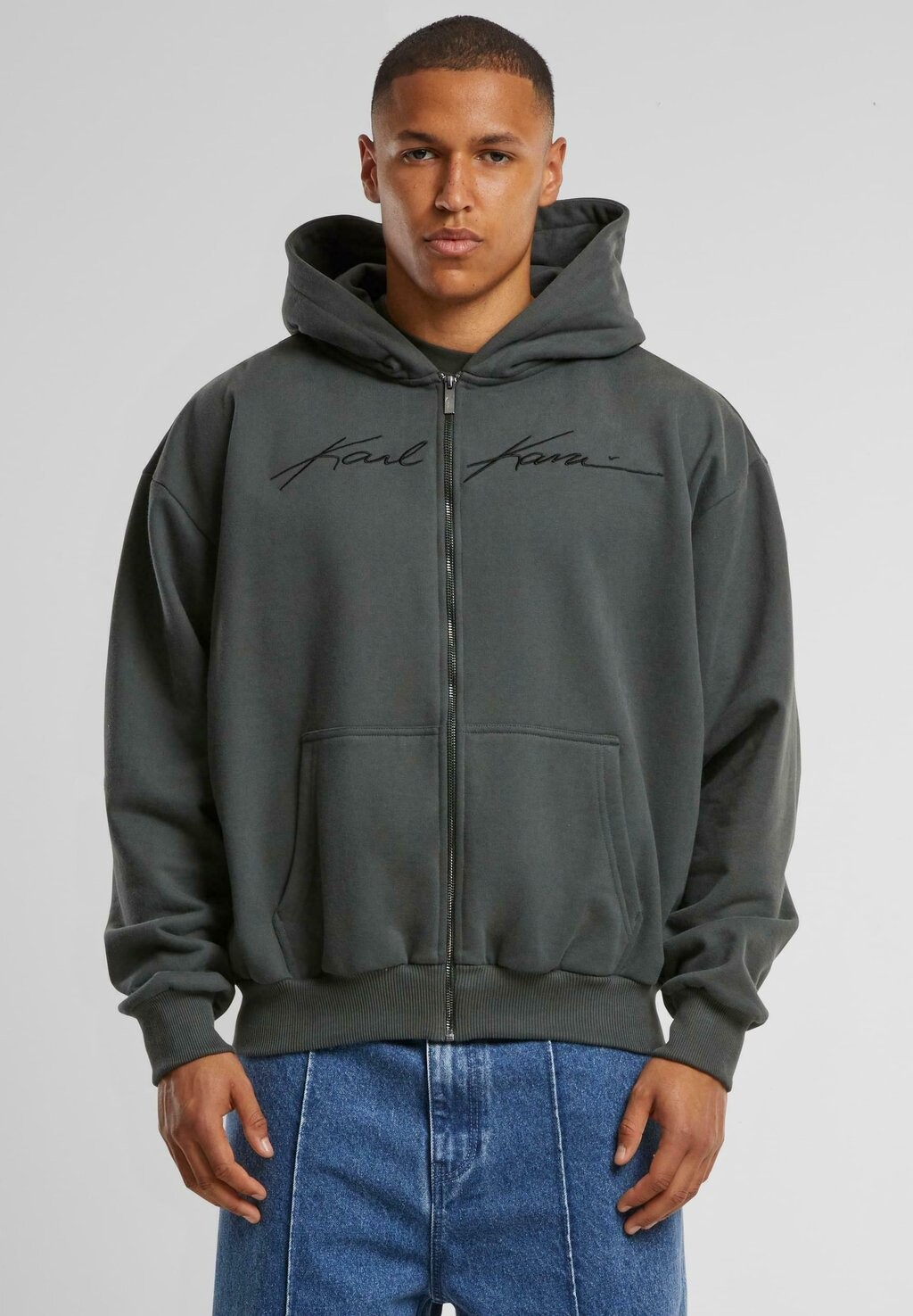 Толстовка на молнии AUTOGRAPH HEAVY Karl Kani, черный
Толстовка на молнии AUTOGRAPH HEAVY Karl Kani, черный