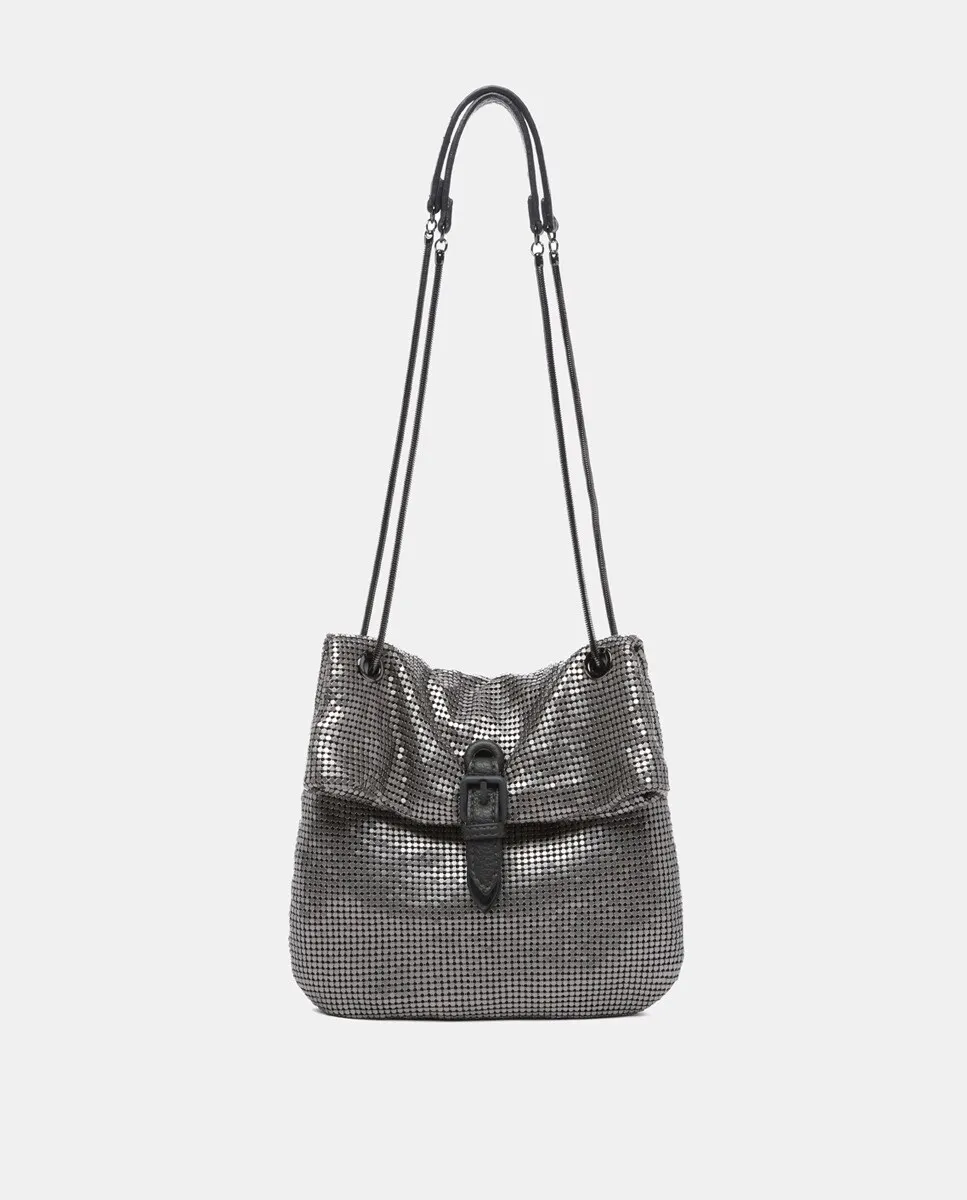 Сумка в форме полумесяца из серебристой металлизированной сетки Abbacino
Сумка в форме полумесяца из серебристой металлизированной сетки Abbacino
