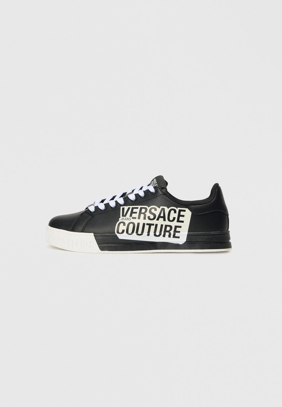 Кроссовки Versace Jeans Couture COURT, Black
Кроссовки Versace Jeans Couture COURT, Black