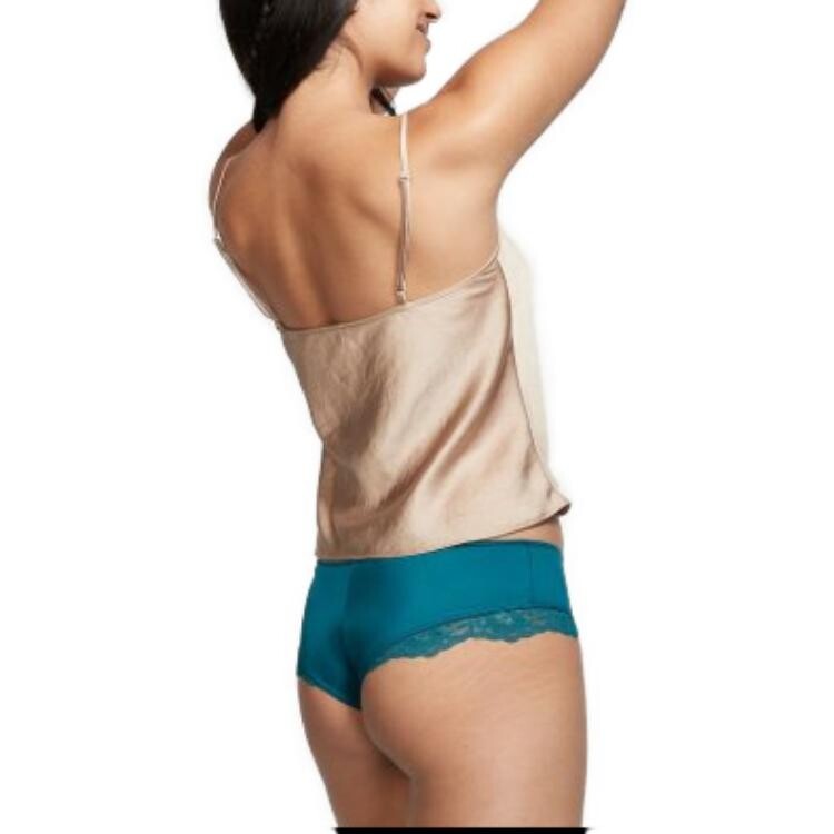 Женские трусы Victoria'S Secret
Женские трусы Victoria'S Secret