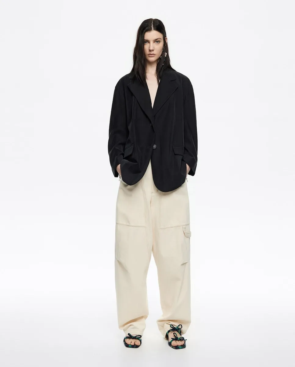 Женский черный свободный жакет Bimba y Lola
Женский черный свободный жакет Bimba y Lola