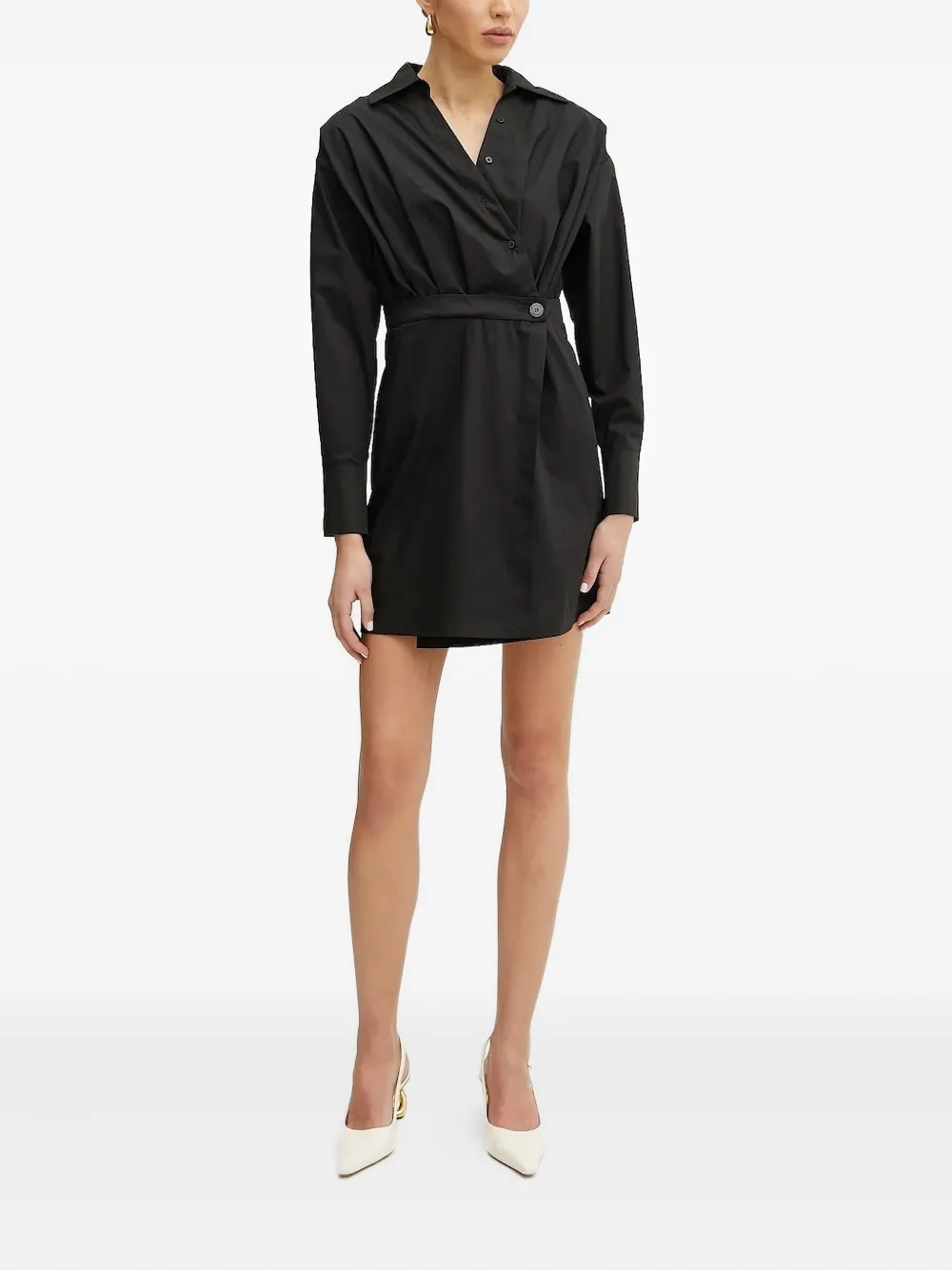 Платье-рубашка с поясом Silvian Heach, черный
Платье-рубашка с поясом Silvian Heach, черный