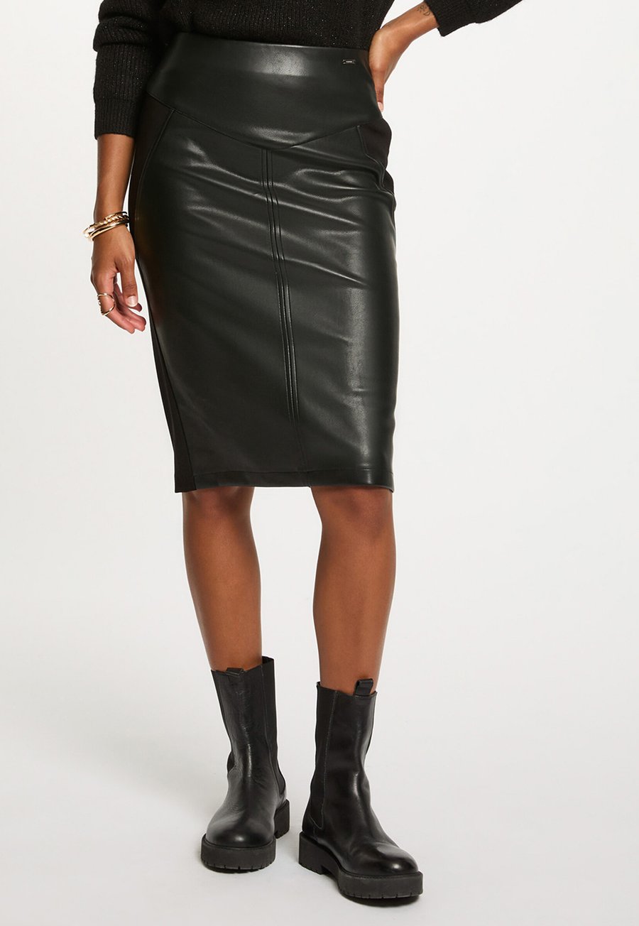 Юбка Morgan FITTED, Noir/Black
Юбка Morgan FITTED, Noir/Black