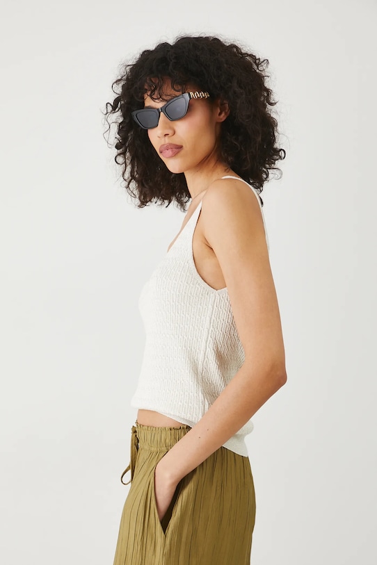 Топ Medicine, бежевый
Топ Medicine, бежевый