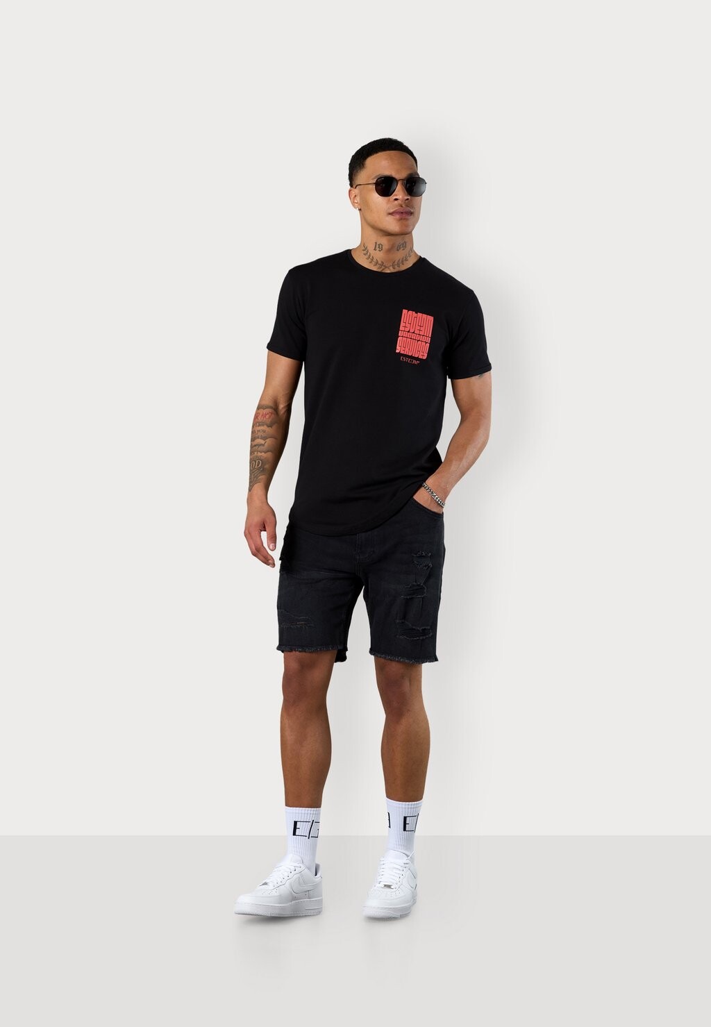 Футболка с принтом VACATION SERVICES LOGO ESTEEM, черный
Футболка с принтом VACATION SERVICES LOGO ESTEEM, черный