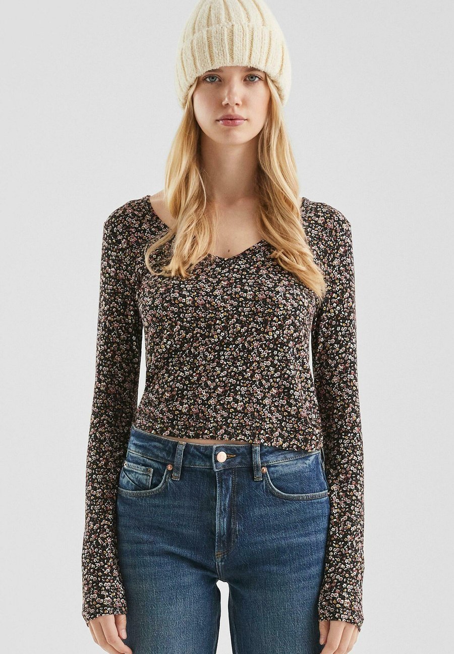 Топ QS Long sleeved top, Schwarz/Multi-Coloured
Топ QS Long sleeved top, Schwarz/Multi-Coloured