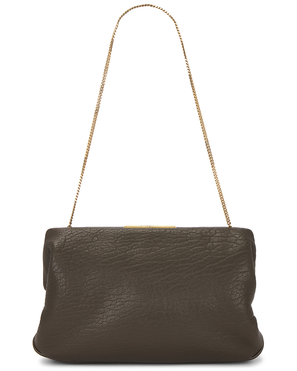 Большой клатч Saint Laurent, Light Musk
Большой клатч Saint Laurent, Light Musk