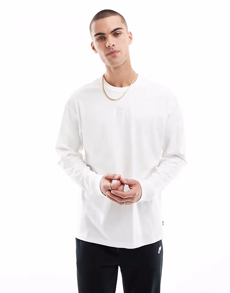 Футболка с длинным рукавом Nike Premium Essentials белого цвета
Футболка с длинным рукавом Nike Premium Essentials белого цвета