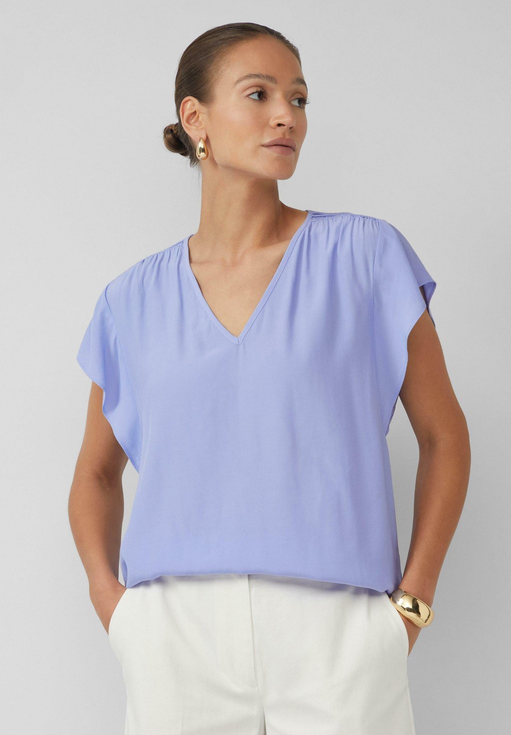 Блуза s.Oliver BLACK LABEL, светло-голубой
Блуза s.Oliver BLACK LABEL, светло-голубой