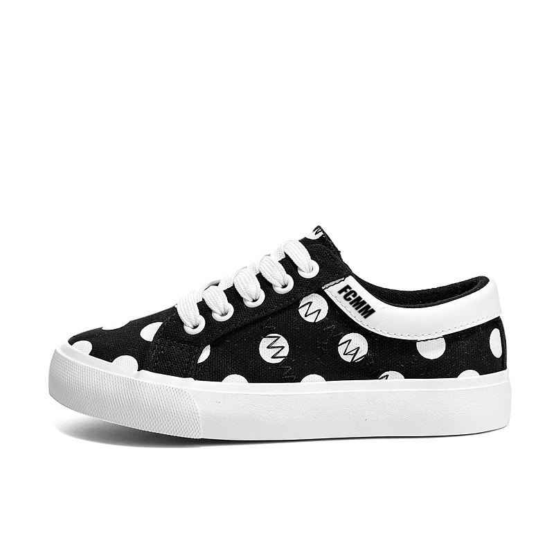 Детская повседневная обувь для детей FCMM, черный 
Детская повседневная обувь для детей FCMM, черный