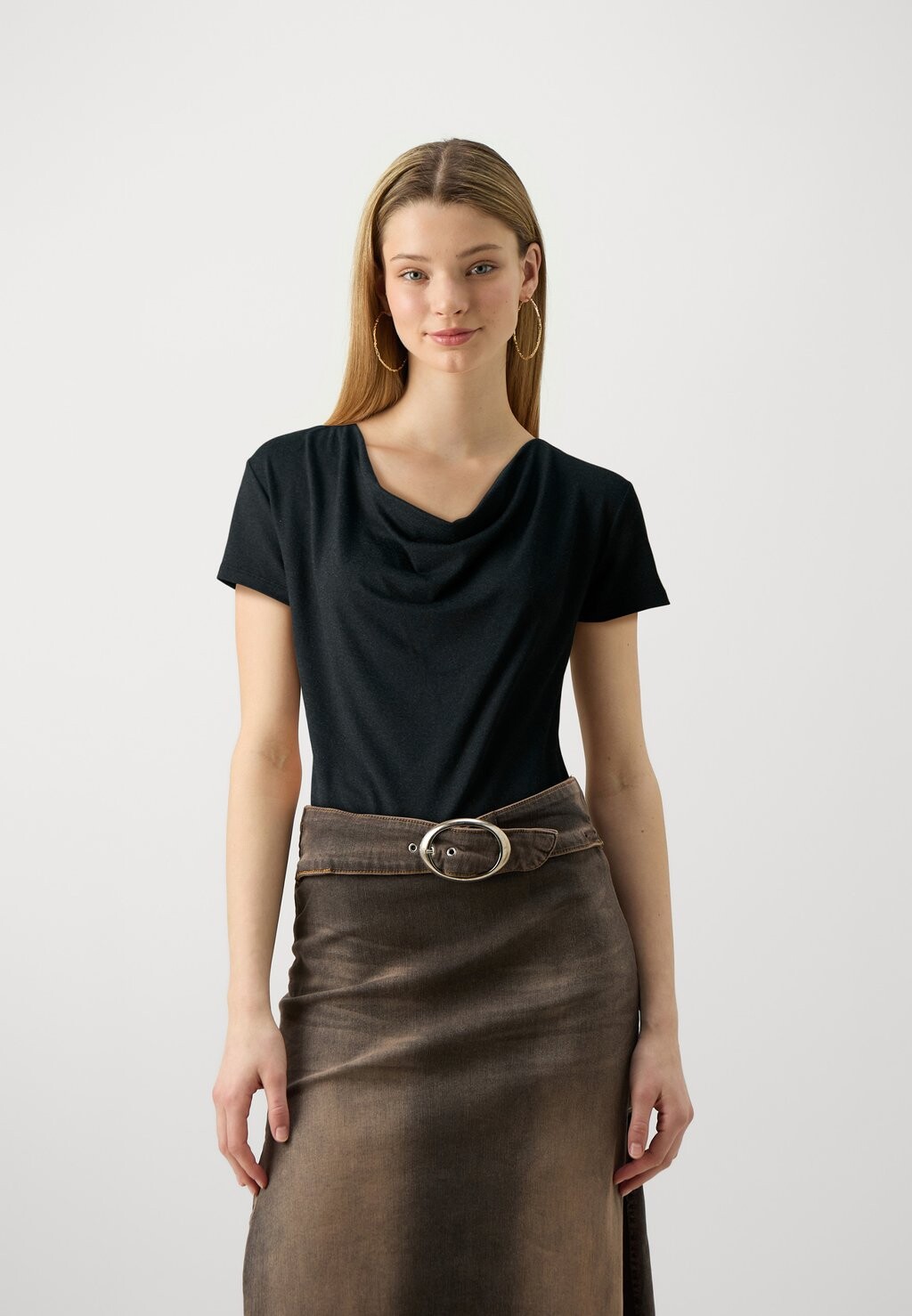 Футболка с принтом ONLIVANNA WATERFALL ONLY, темно-серый вереск
Футболка с принтом ONLIVANNA WATERFALL ONLY, темно-серый вереск